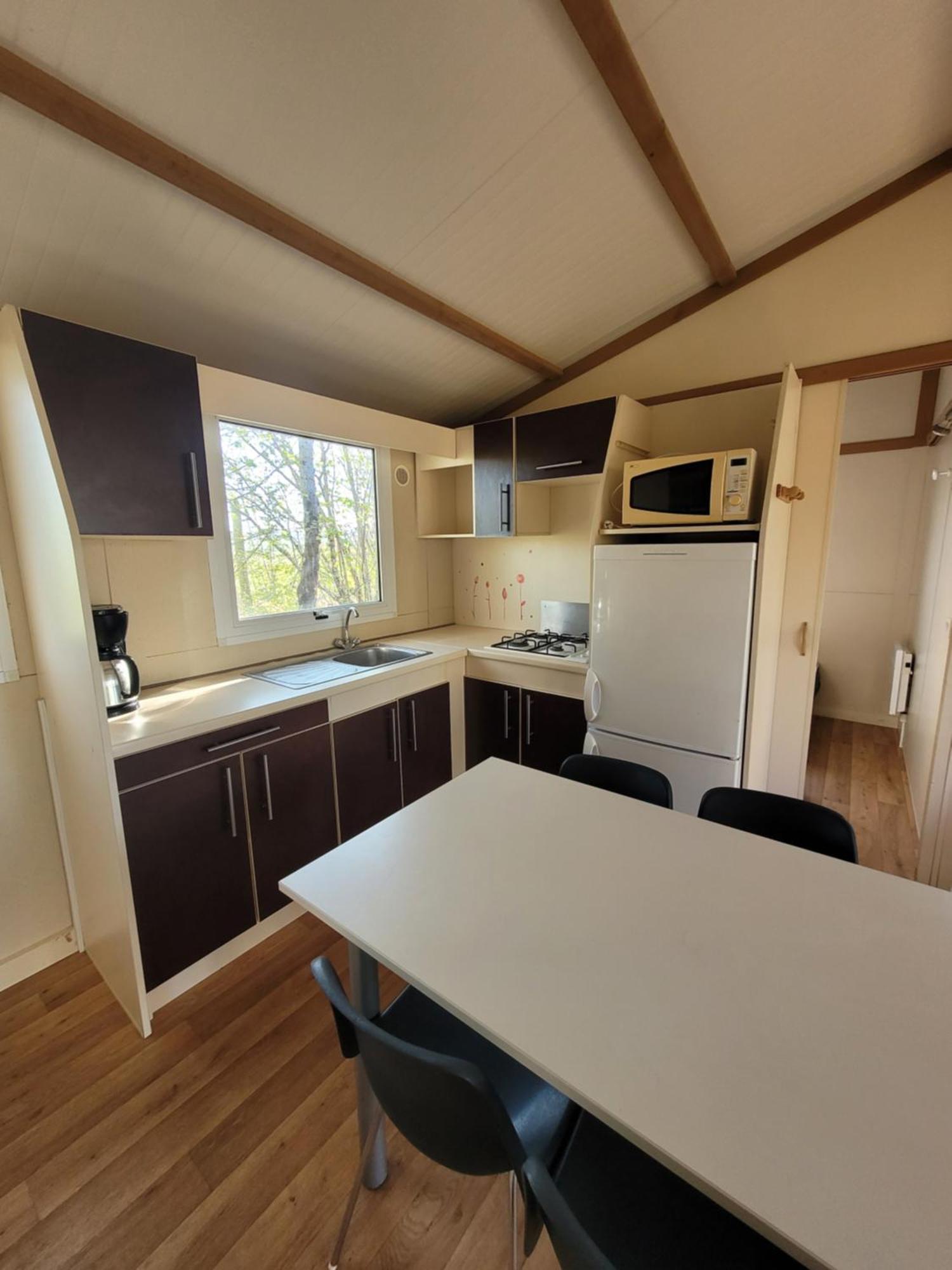 Camping Les Hirondelles Bourg-Sainte-Marie Exterior foto